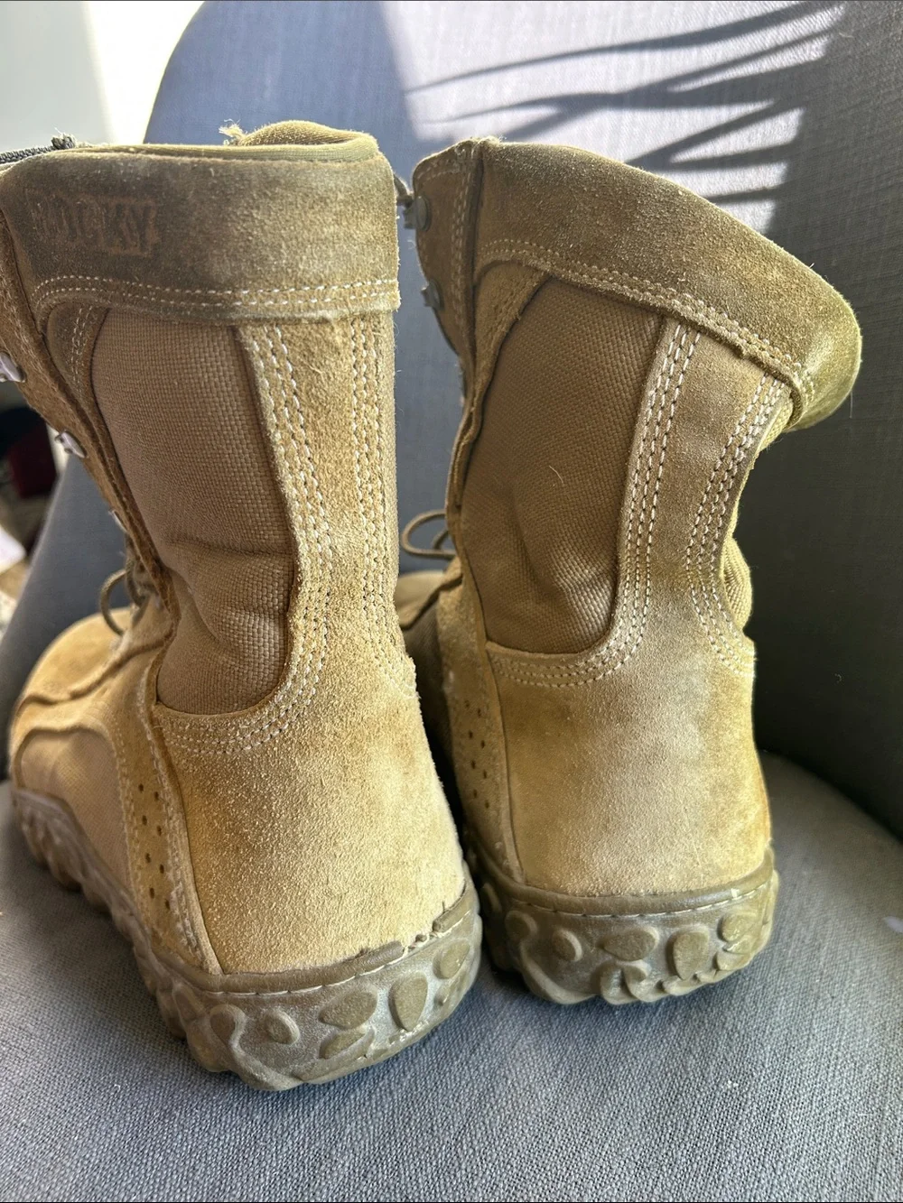 Rocky S2V Men's Tactical Boots size 10 - need laces
